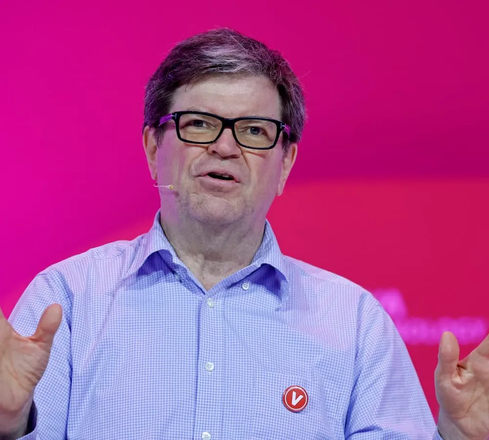 Yann LeCun's AMI Raises $1.03B: A World-Model Bet Against Pure LLM Scaling